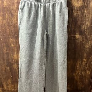 Hollister Classic Gray Straight Leg Women's Sweatpants